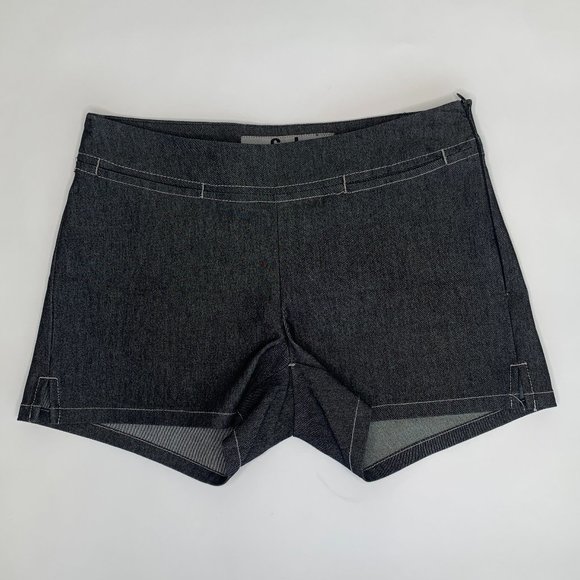 G by Guess Black Jean Shorts - Picture 1 of 9